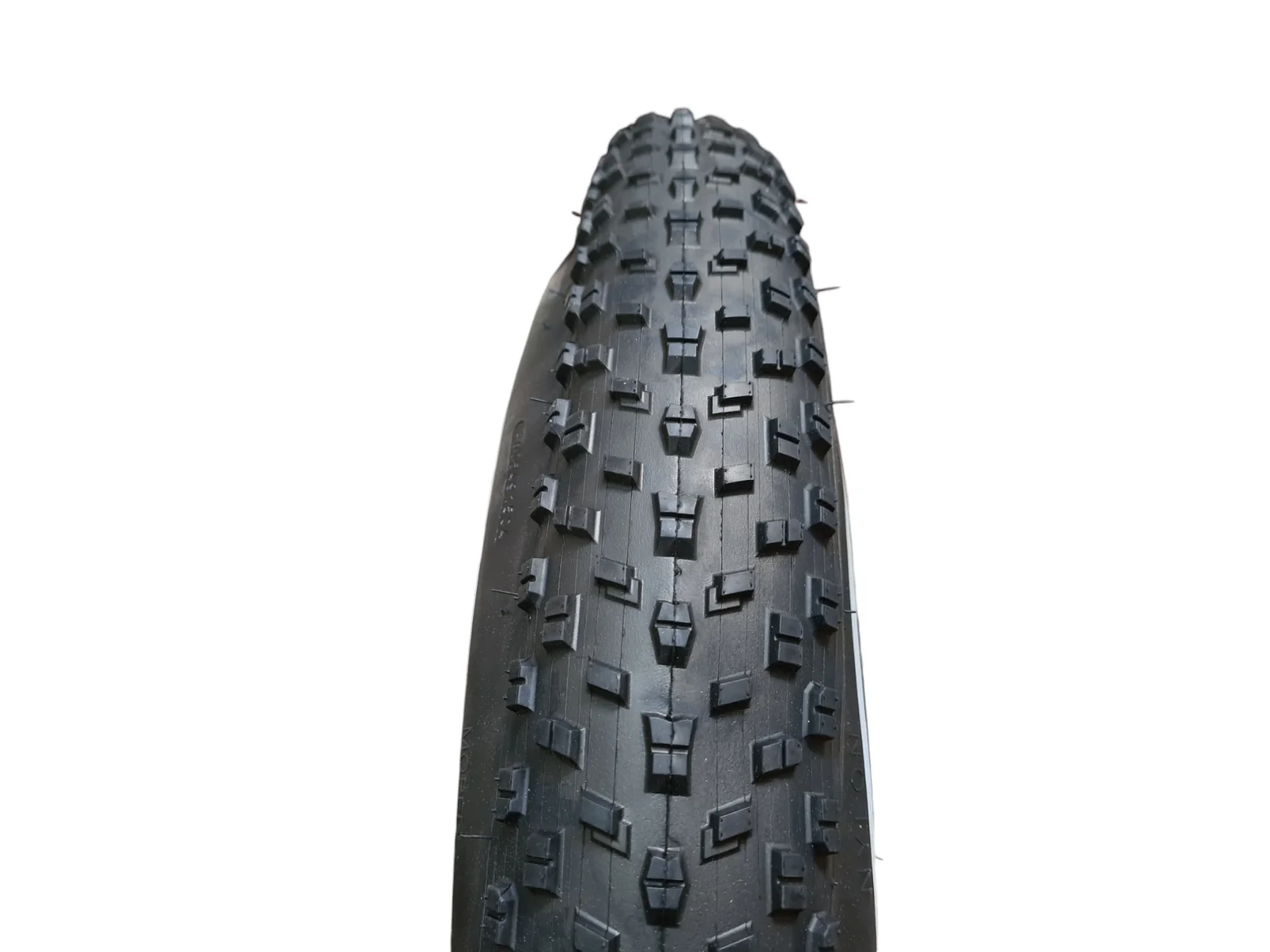 2 Stk Fatbike Reifen Chaoyang Big Daddy 26x4.0 100-559 mit 3 mm Pannenschutz Reflex Draht - Image 3