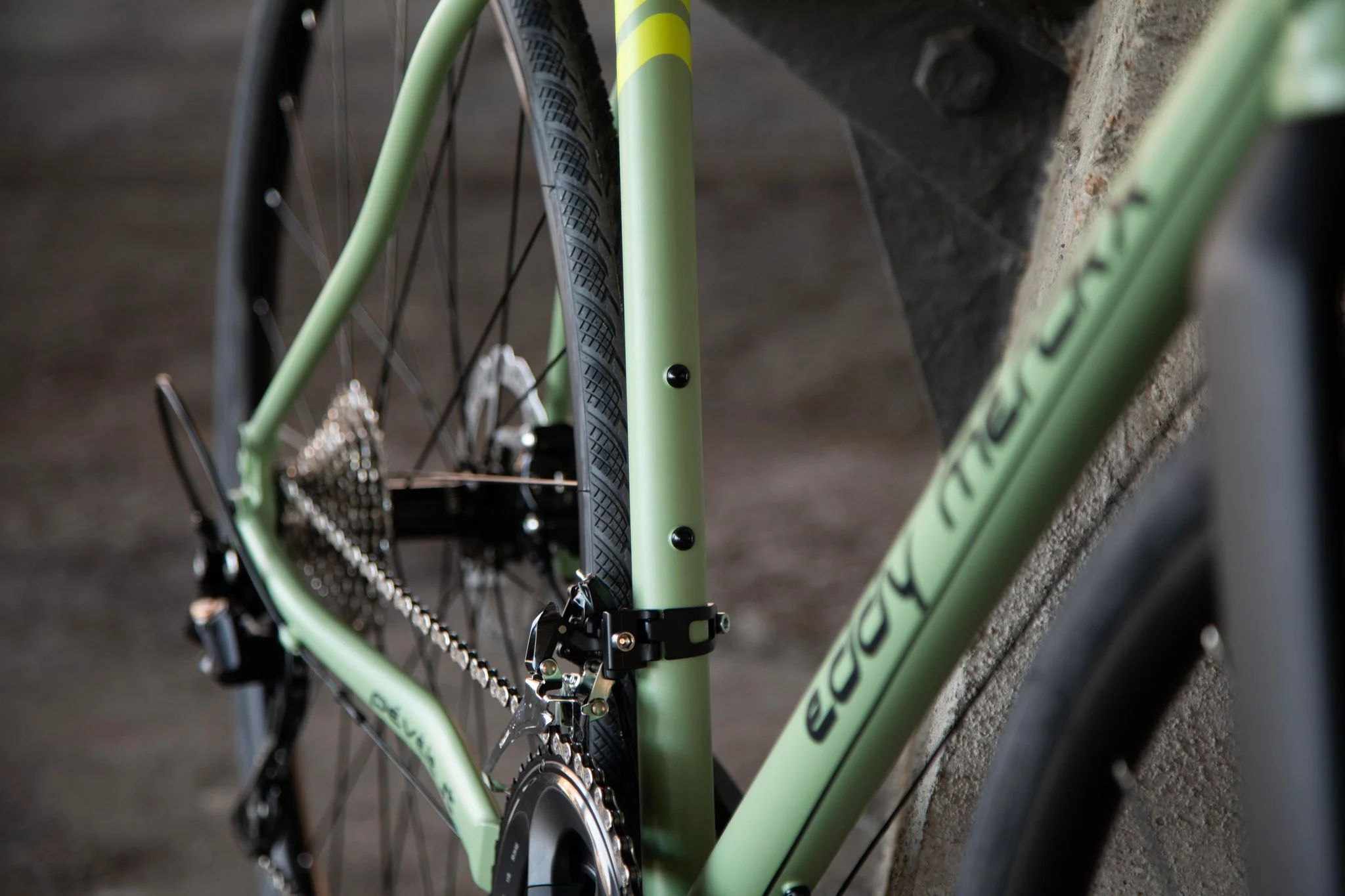Eddy Merckx Pévèle ST Stahl Gravelbike Shimano GRX400 2x10 Carbon Gabel - Image 4