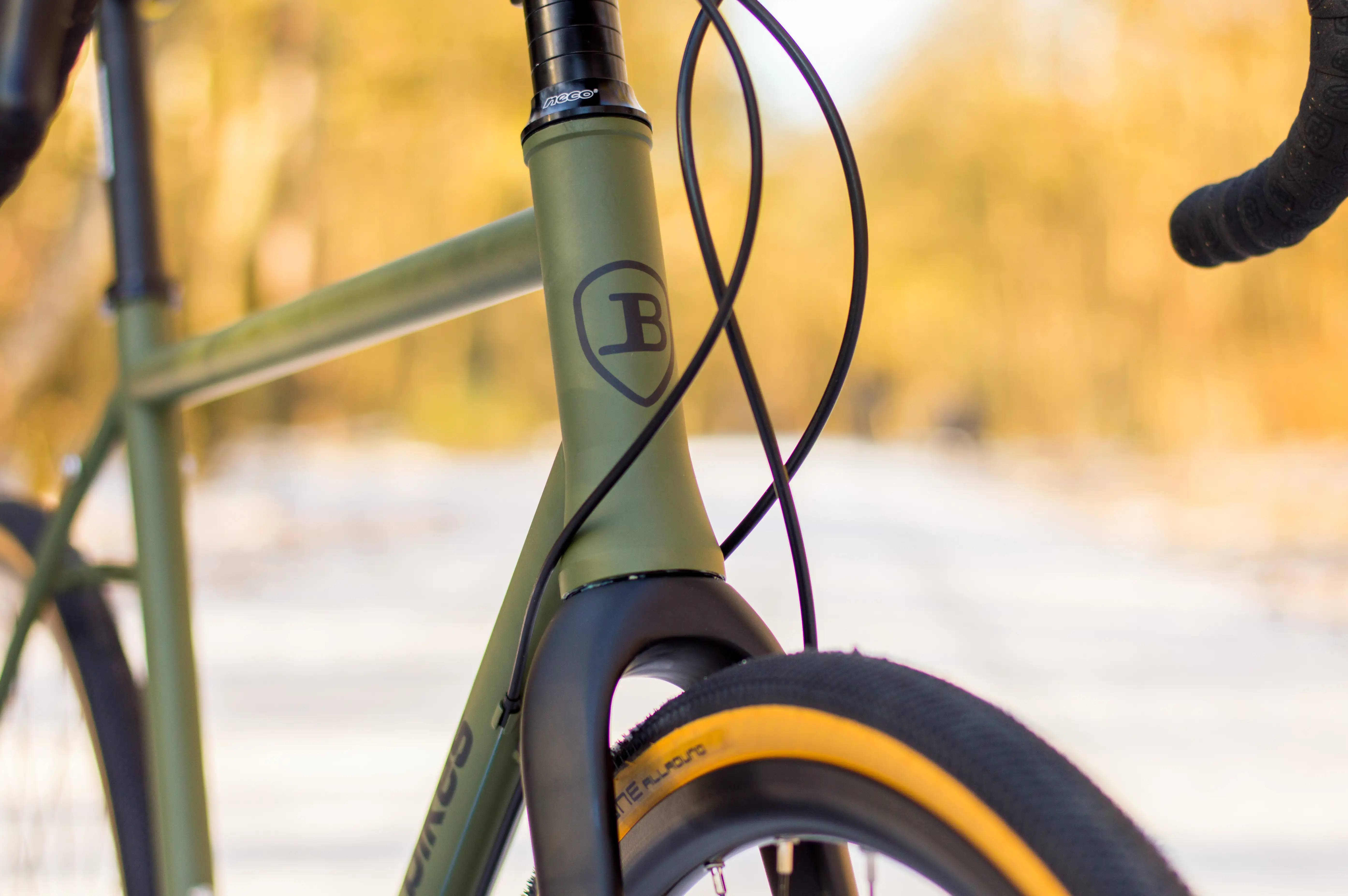 JUST BIKES JB04 GRAVEL BIKE MIT SHIMANO GRX-610/820 1x12 oder 2x12 OLIVGRÜN - Image 4