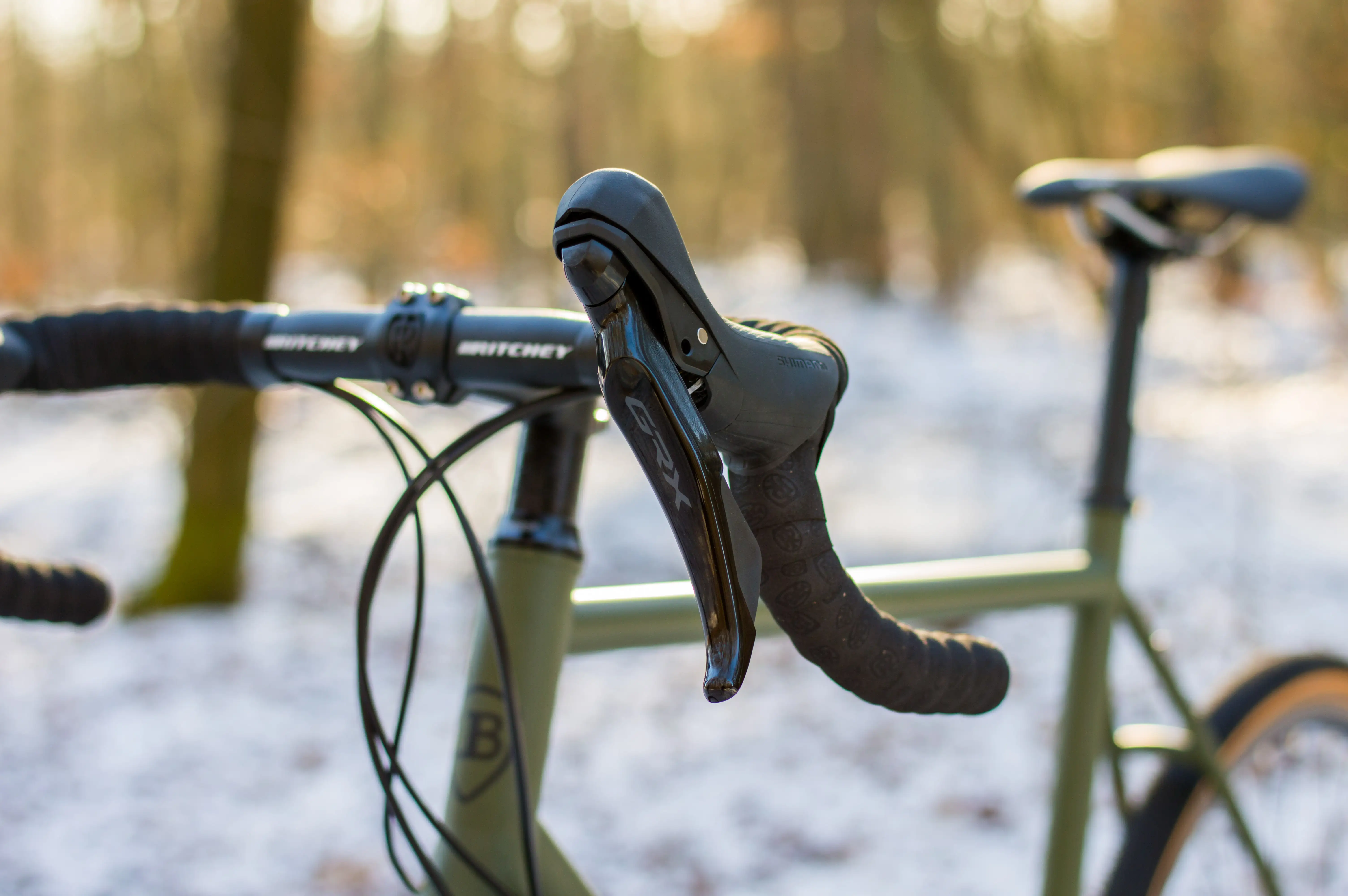 JUST BIKES JB04 GRAVEL BIKE MIT SHIMANO GRX-RX400 2x10 OLIVEGRÜN - Image 11